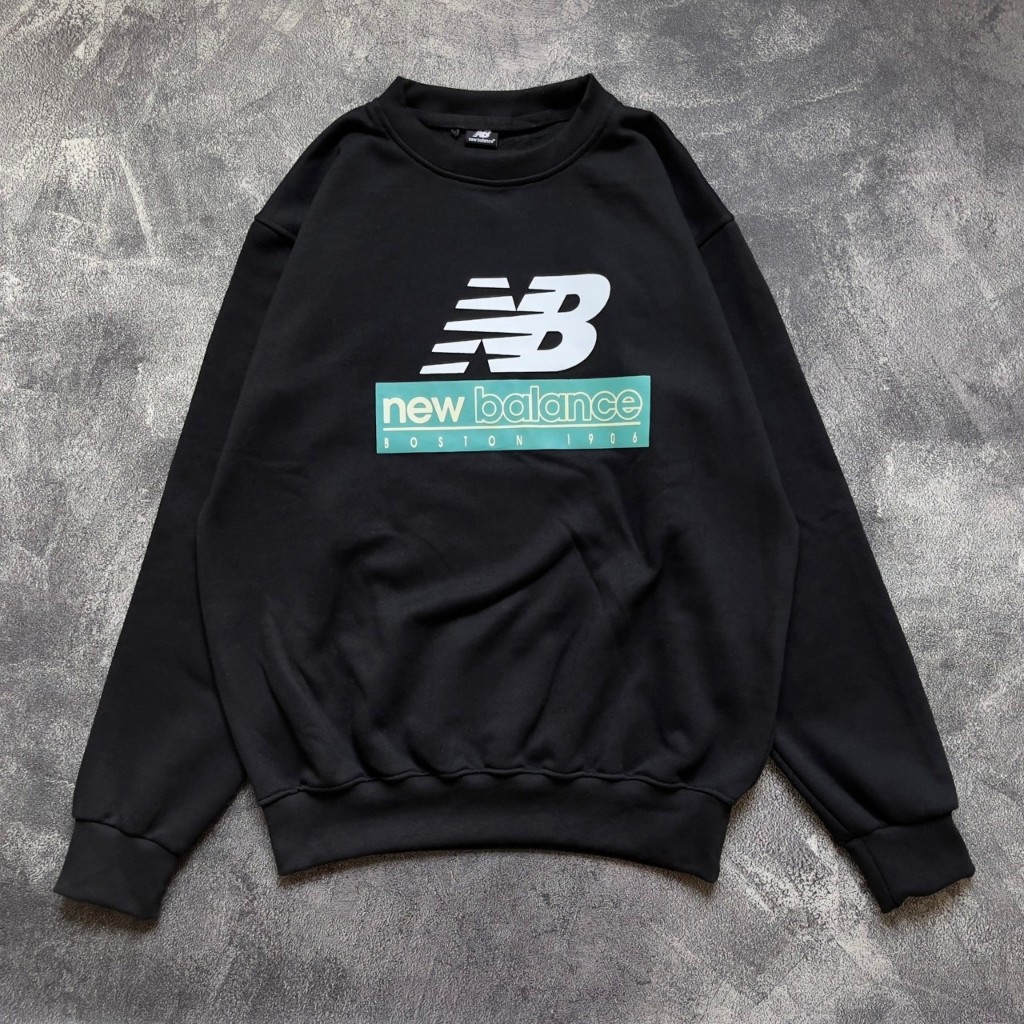 Sweater Crewneck NB New Balance Original Full Hangteg Label Crewneck NEW BALANCE Pria Wanita