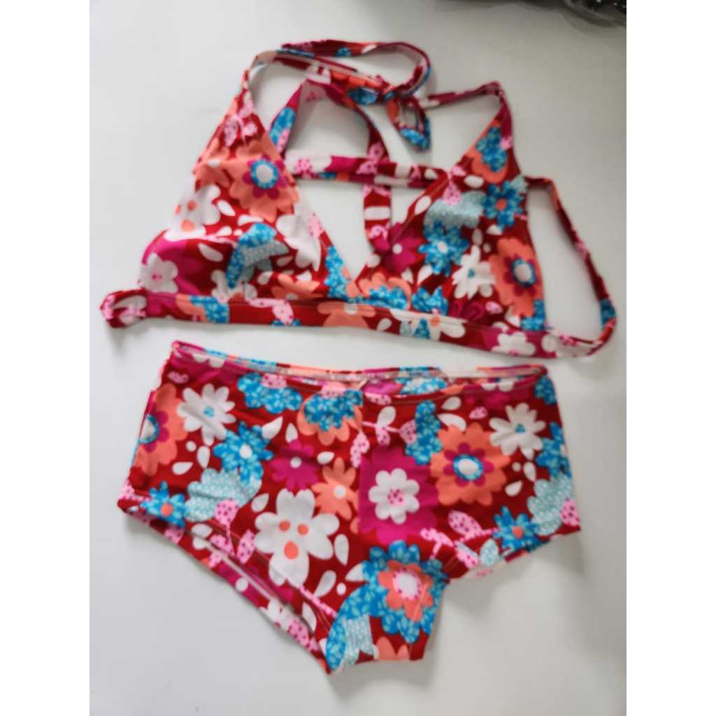 Preloved Baju Renang Swimsuit Bikini Pantai Motif Bunga