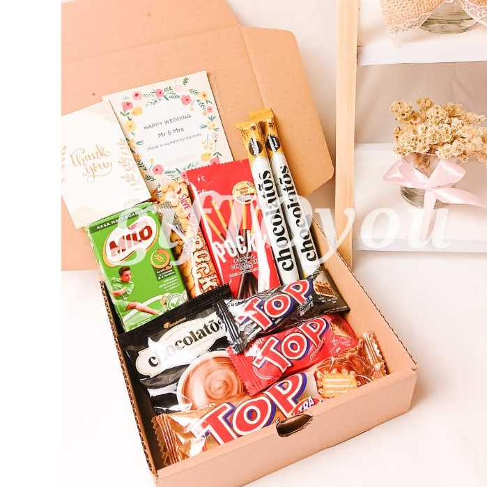 

KADO HAMPERS UNIK SEMBAKO SNACK JAJANAN HADIAH KADO ORANG TUA HARI IBU HARI GURU HARI LEBARAN