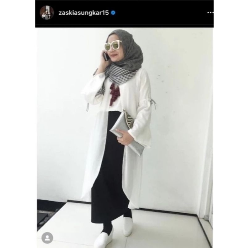 Kia by Zaskia Sungkar Tunik Preloved