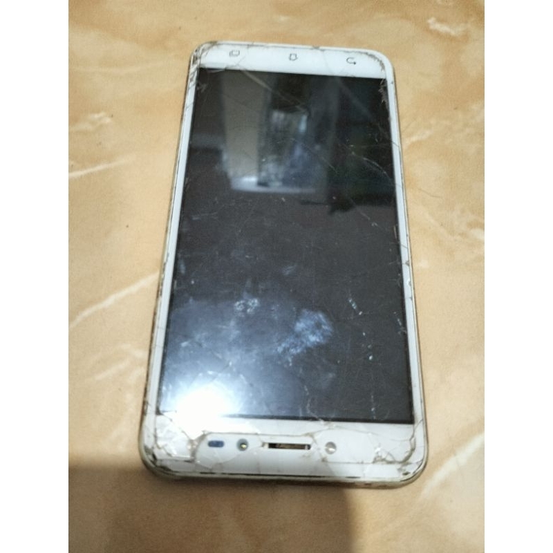 HP ASUS Zenfone live L1 ( MATOT )