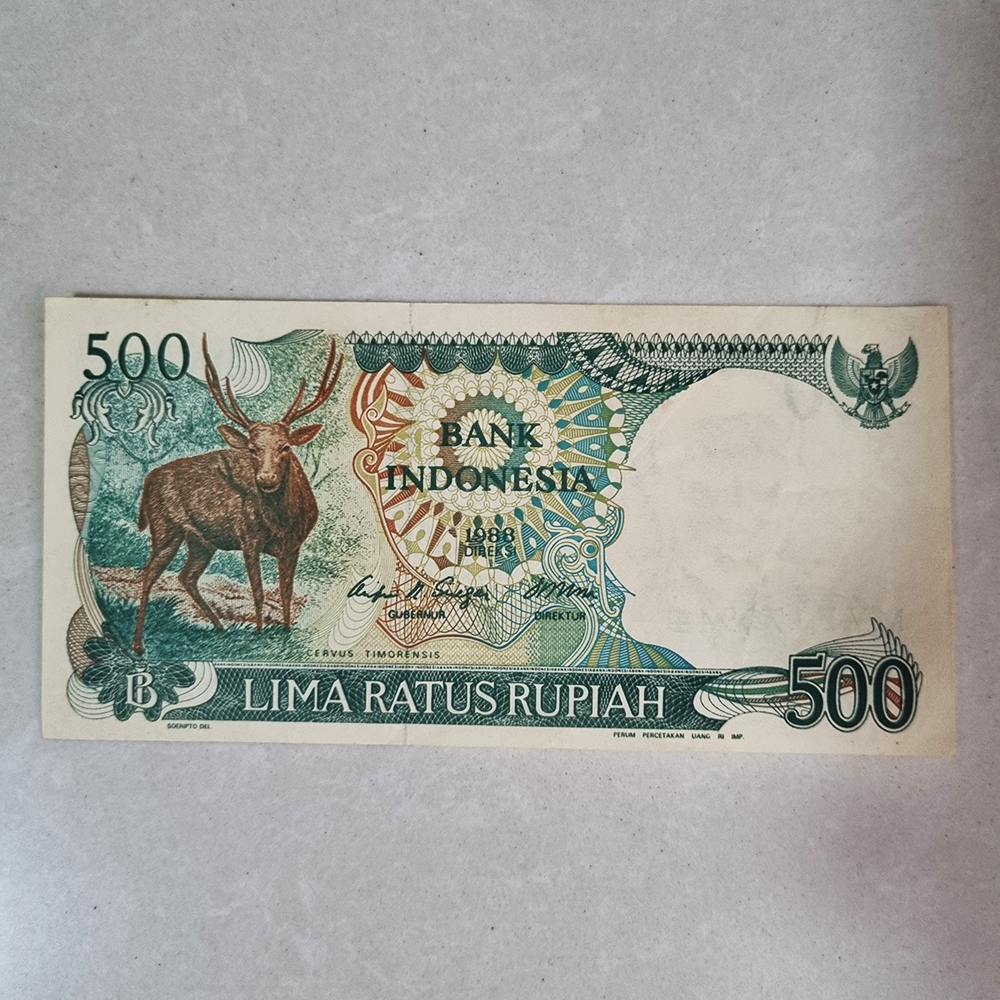 UANG KERTAS LAMA KUNO LIMARATUS (Rp500) GAMBAR KIJANG TAHUN 1988