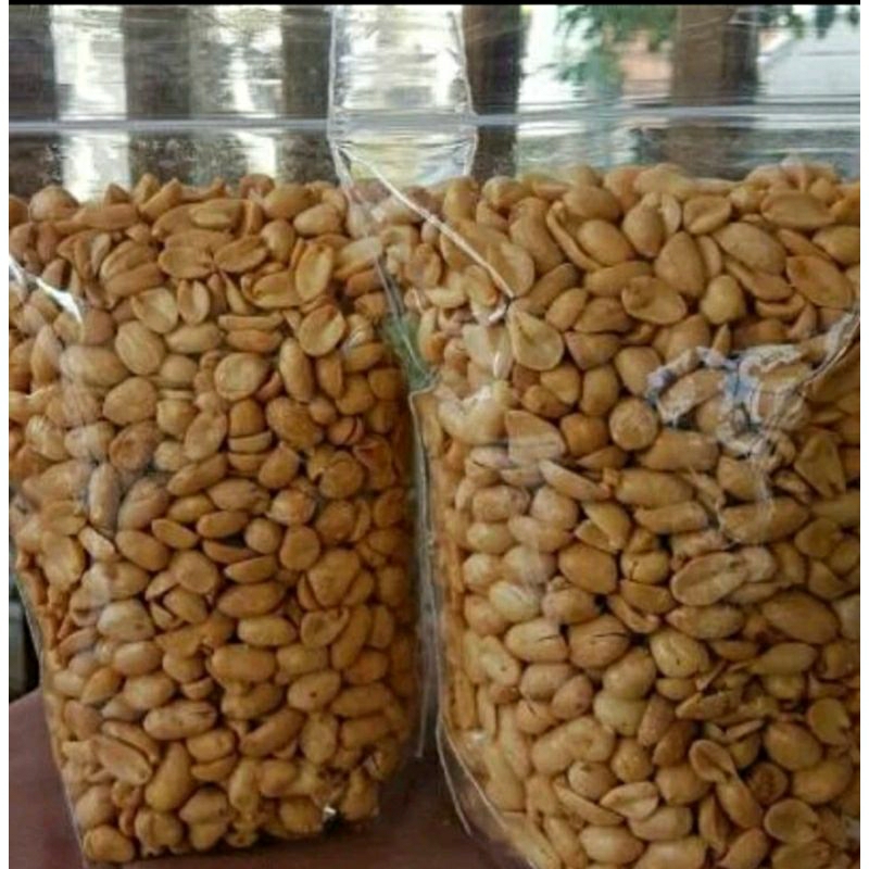 

kacang goreng bawang kue lebaran 500gr