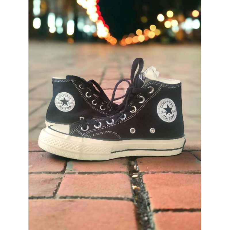 Sepatu sekolah Remaja laki laki Snakers import Converse Original Size 35 Made in Vietnam