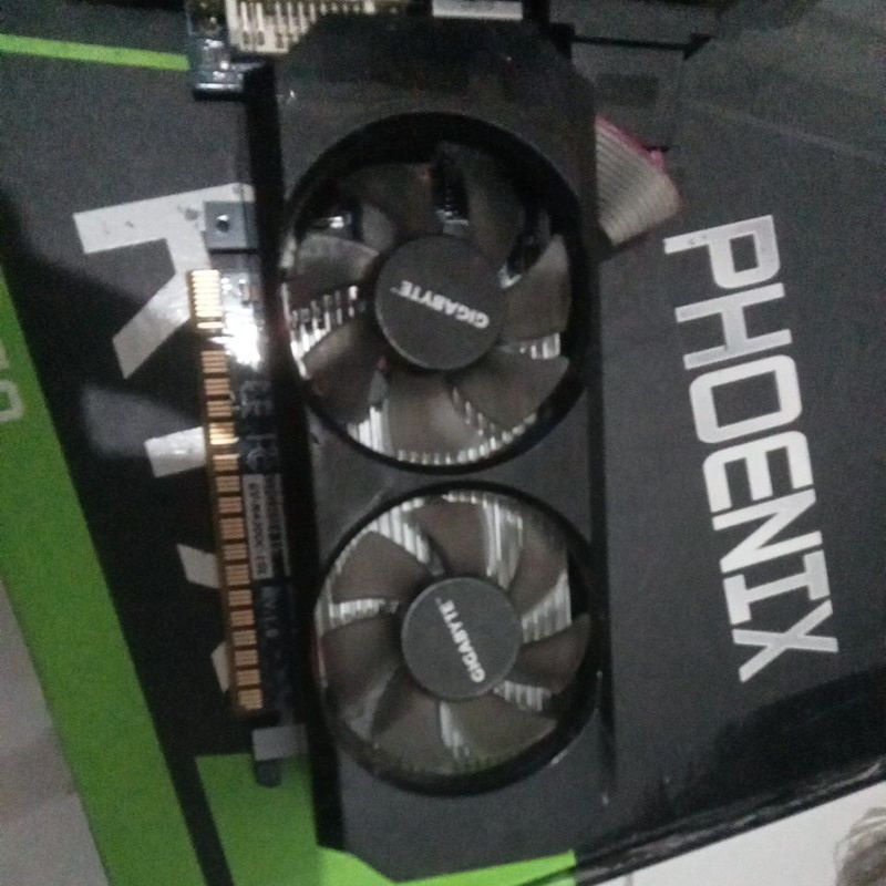 VGA // GIGABYTE // GEFORCE GT430