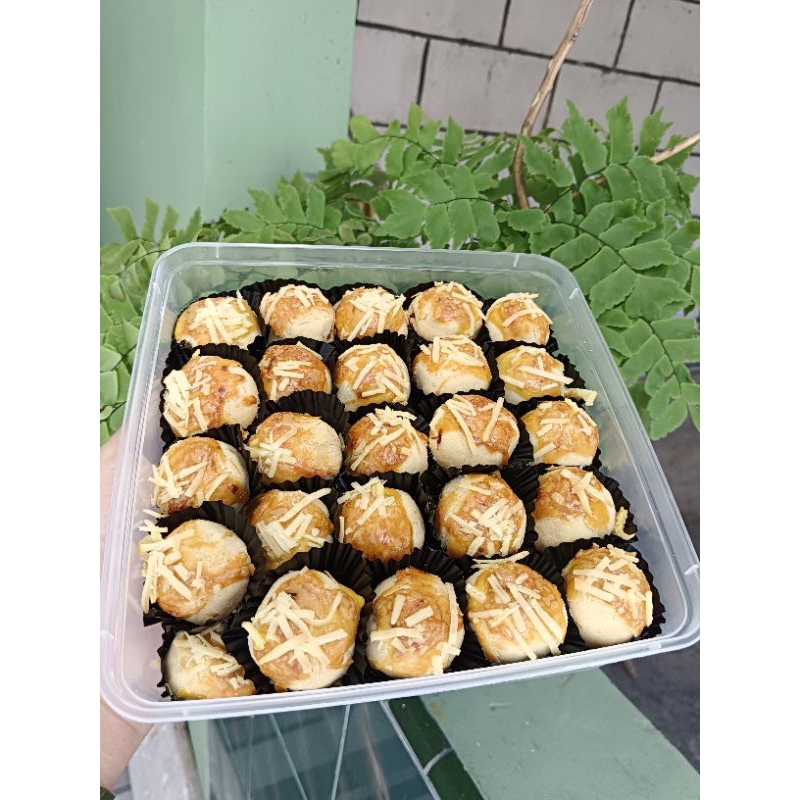 

nenas keju bulat 500gr