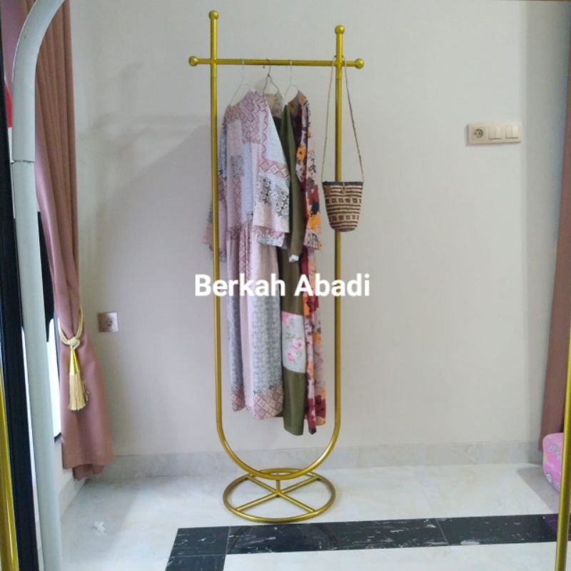 Standing Hanger Besi Model U