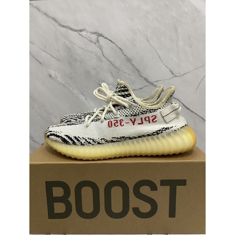 Harga yeezy cheap zebra original