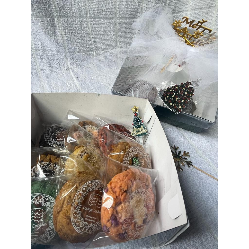 

Hampers Natal 8 Variant Soft Cookies