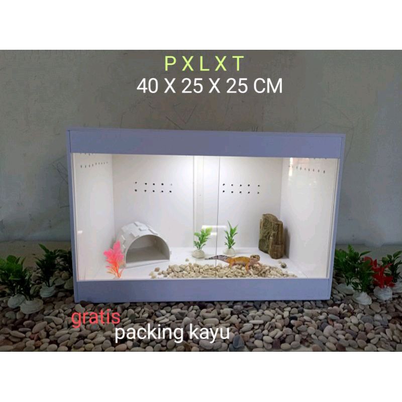 kandang reptile/kandang gecko plus hiding cave