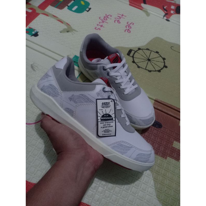 AEROSTREET X MR.GETZKE