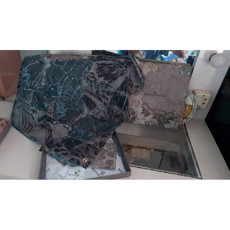 Buttonscarves The Farsha Square Stone