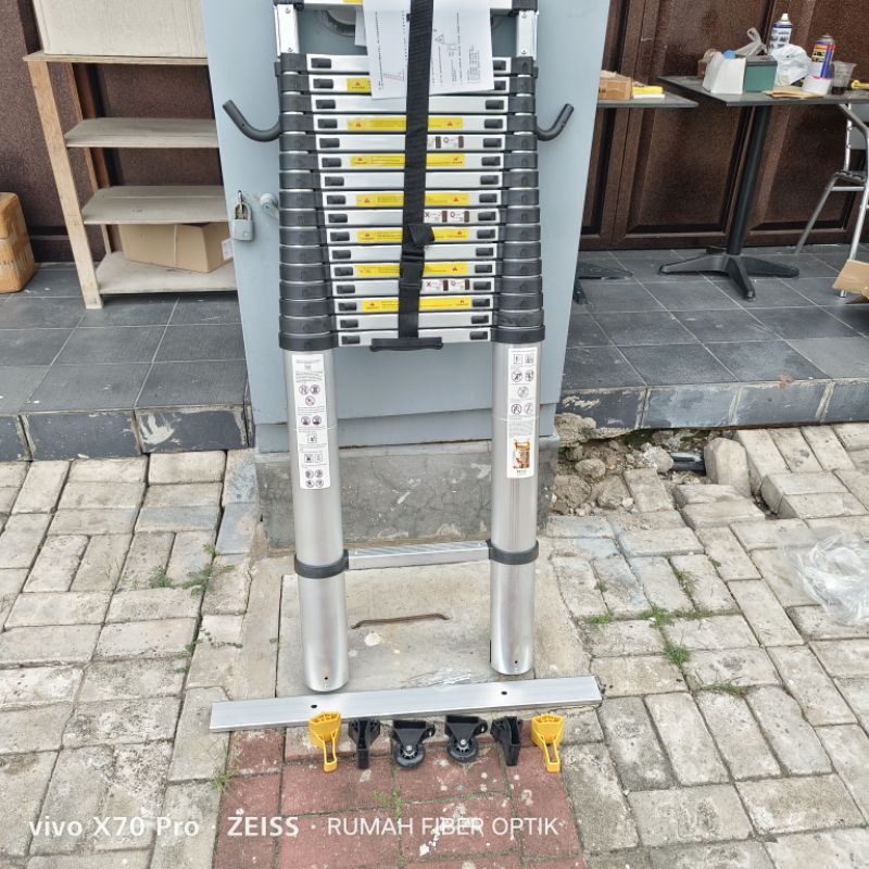 tangga teleskopik 8 meter single