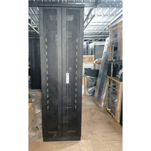 Close Rack Like New 42U Depth 100mm (RAK SERVER OUTDOOR)