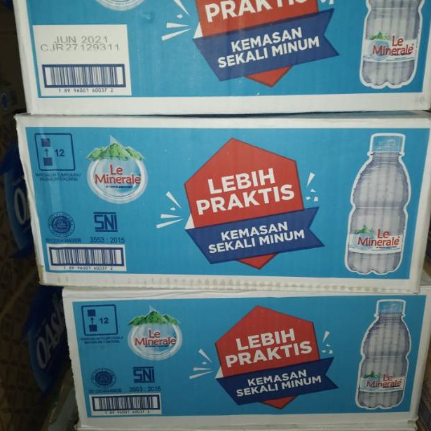 

(ORIGINAL) Air minum mineral merek Le minerale 330ml/mini/kecil