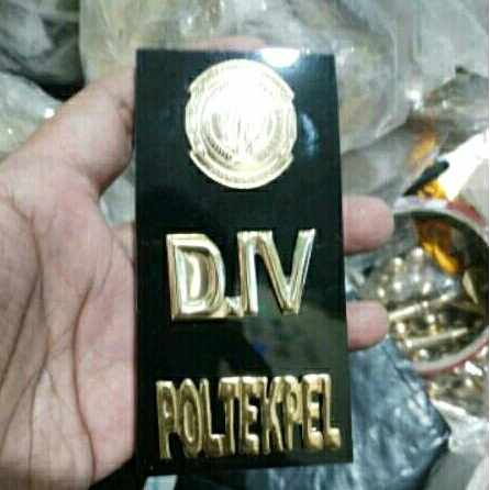 PANGKAT POLTEKPEL SURABAYA D IV 1 PASANG DECK POLTEKPEL SURABAYA EPOLET POLTEKPEL SURABAYA DEK POLTE