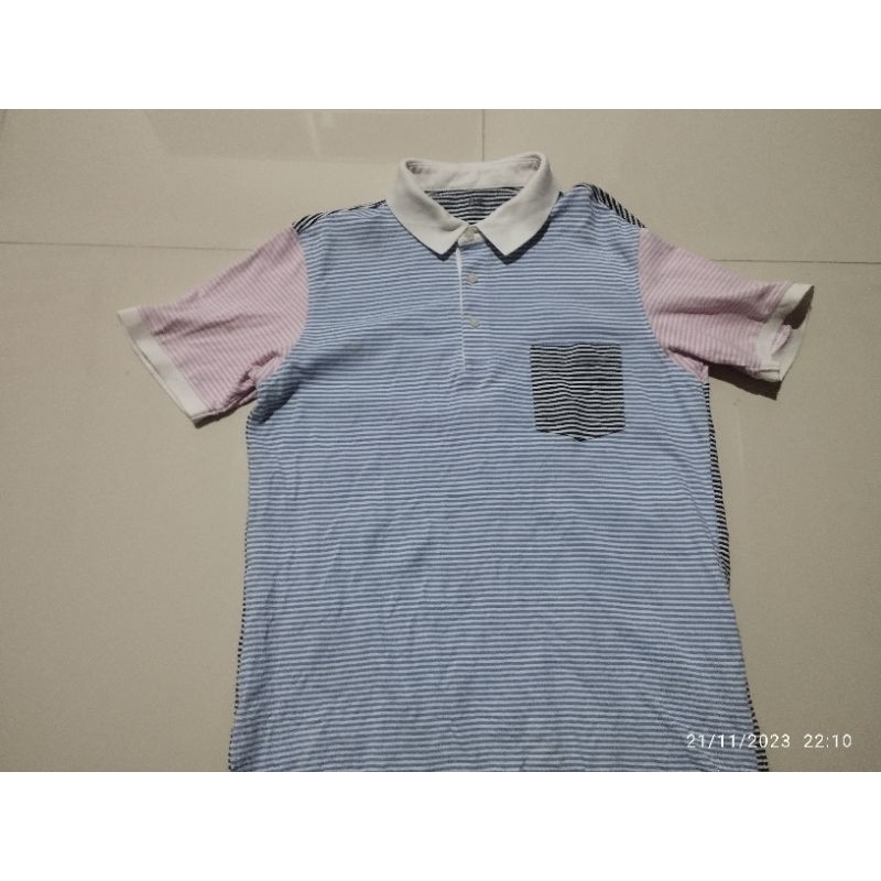Kaos Kerah Uniqlo Garis garis