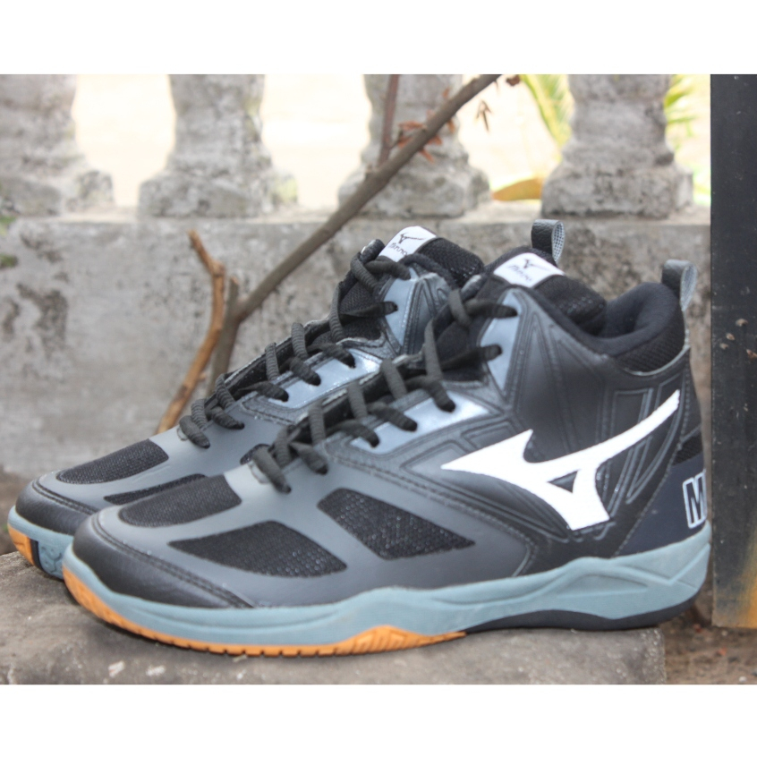 Sepatu Pria/Wanita Mizone // Sepatu Basket // Sepatu Volly // Sepatu Olahraga Boot HITAM putih