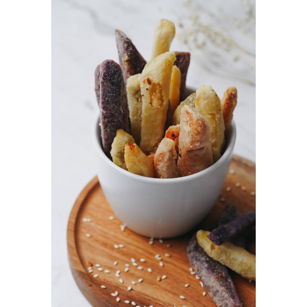

Best Seller Sweet Potato Fries/Ubi Manis Goreng Beku | 500 Gram