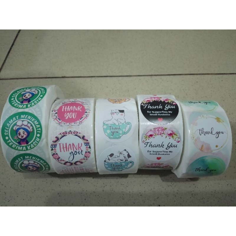 

(BACA DESKRIPSI PRODUK) Stiker Karakter / Tempelan Karakter per roll