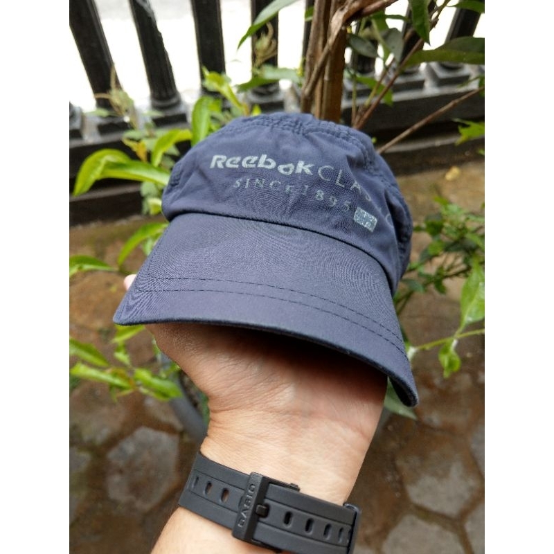Outdoor Cap Reebok Classic