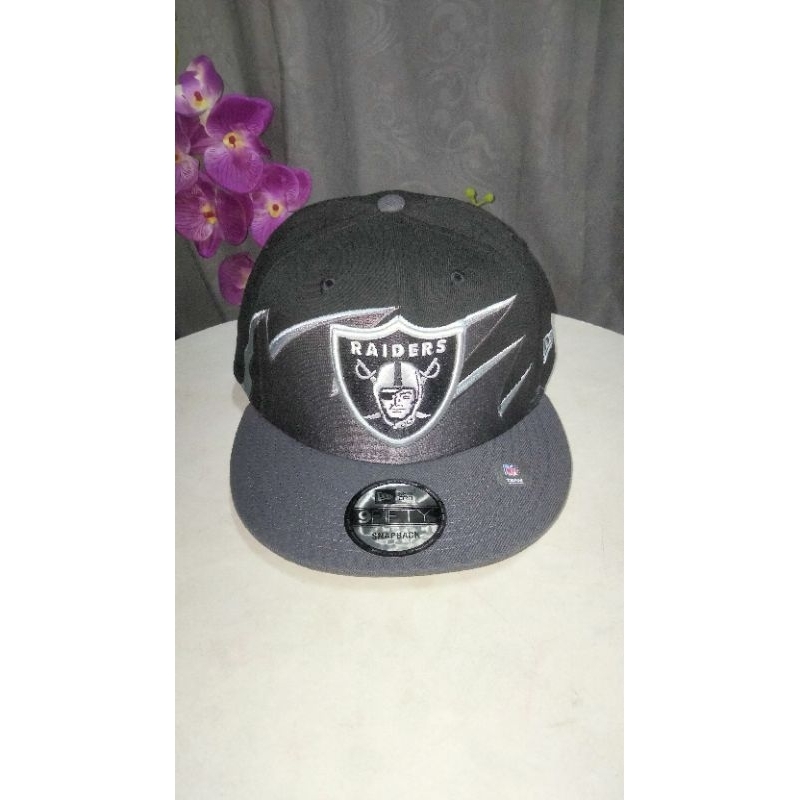 Topi New Era Raiders Wave