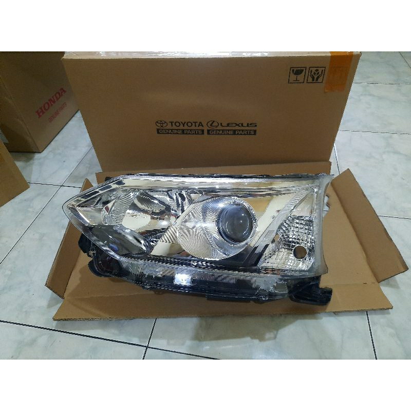 headlamp / lampu depan avanza veloz 2016 2017 2018 ori