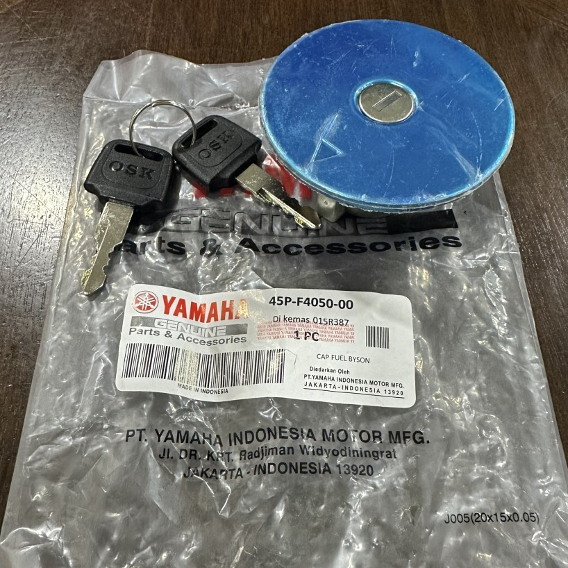 45P TUTUP TANGKI MOTOR BYSON BISON COVER TANKI KARBU OLD