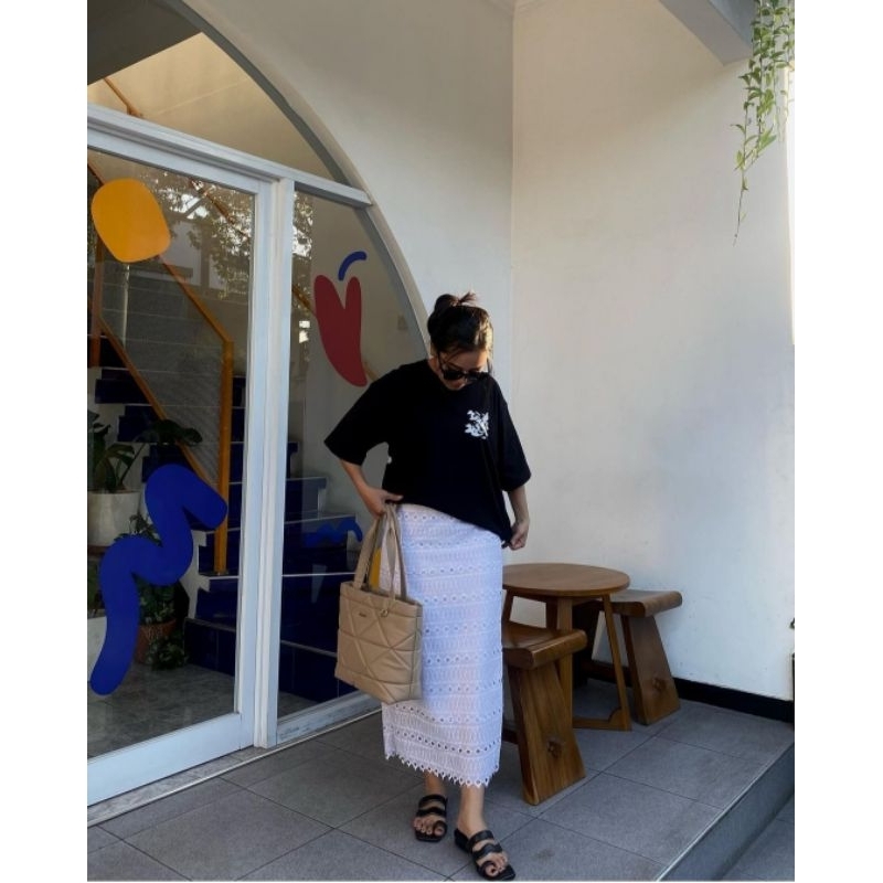 READY STOCK ROK BORDIR TERMURAH / maura skirt / rok bordir bolong / korean skirt / rok span bordir /