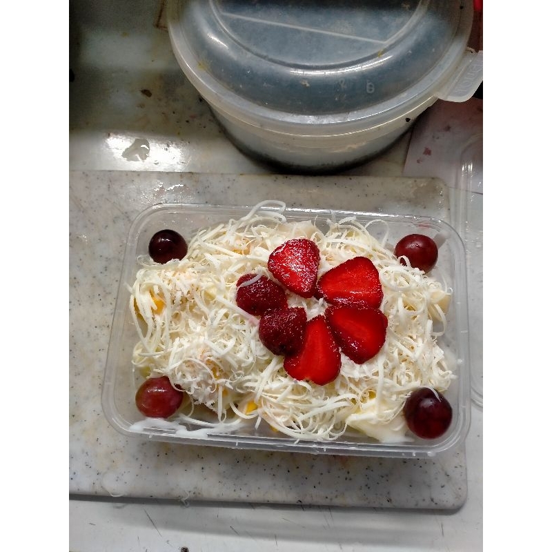 

salad buah bu lia surabaya 100% buah segar full keju susu mayo 750 ml