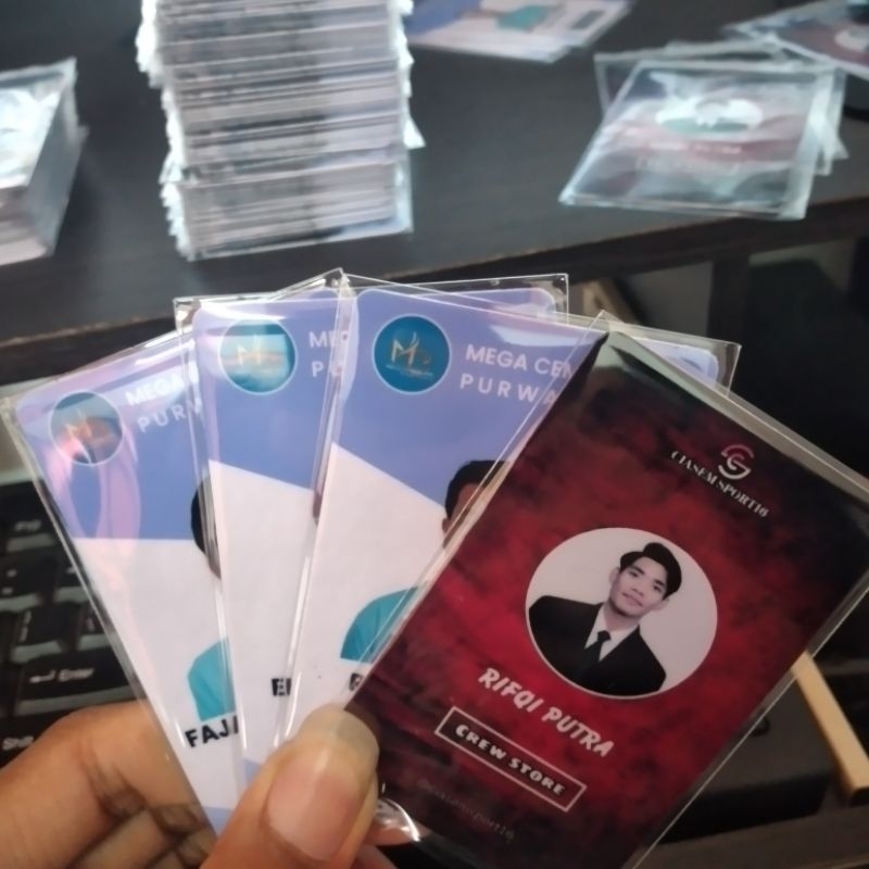 

ID CARD CUSTOM BOLAK BALIK FULL COLOR