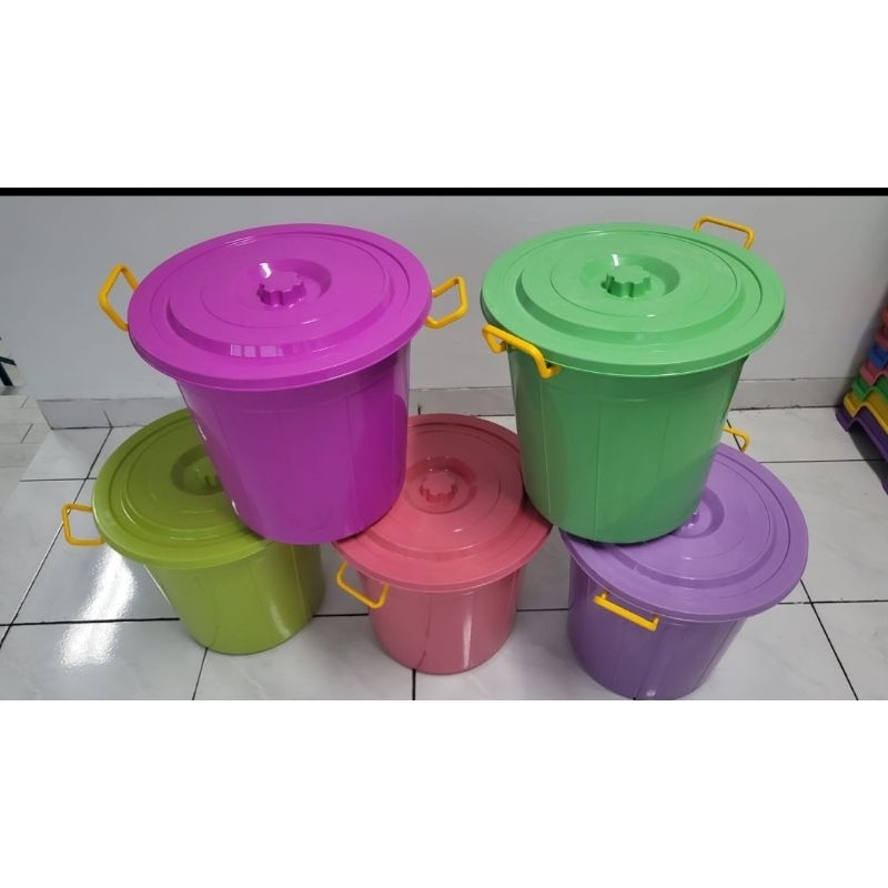 Tong Air Plastik Serbaguna 30 Liter, Ember Besar untuk Kamar Mandi dan Cuci, Tersedia Warna Merah, H