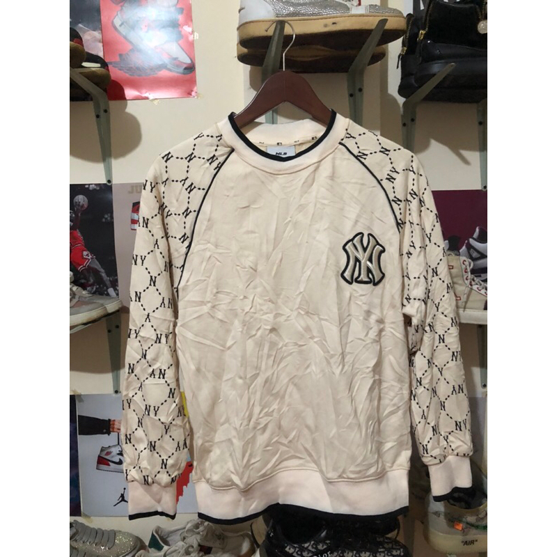 NY CN + VERSACE KAOS KERAH
