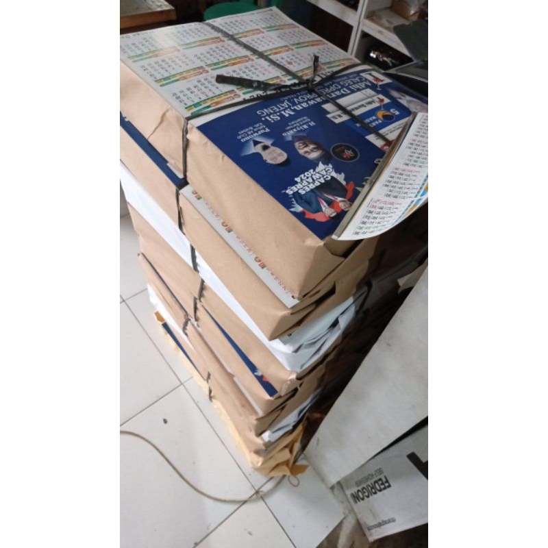 2000PCS CETAK KALENDER PARTAI BAHAN DUPLEX 250GRAM UK 38x53