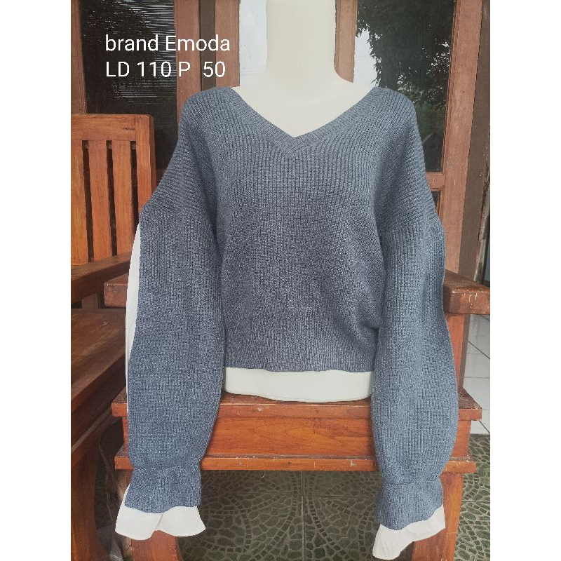 preloved sweater rajut lidi mix katun lengan balon crop leher v lucu