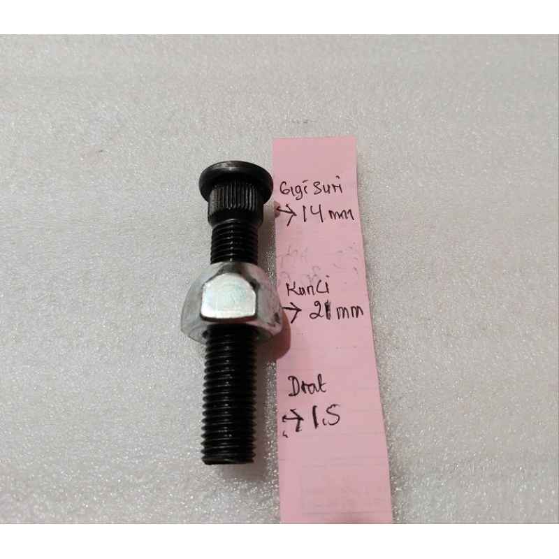 Baut Roda Panjang Modif 7cm Kijang/Panther/Inova/Avanza/Xenia/Hartop 2F DLL