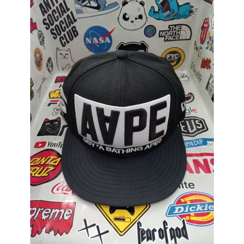 Topi Snapback new era x aape new