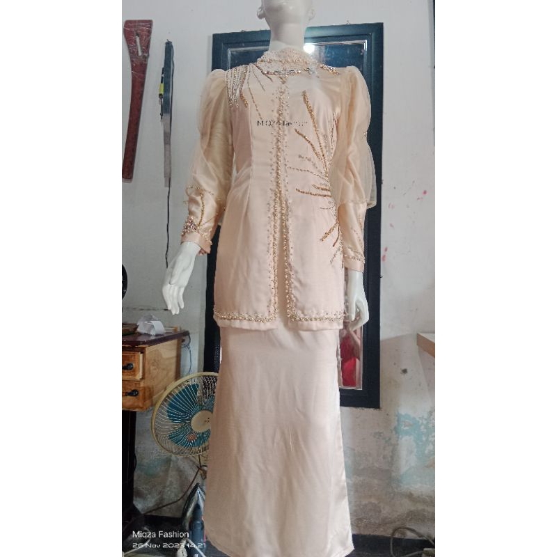 Custom Jahit / Baju melayu / Baju kurung melayu / jasa jahit / Baju pesta / kebaya / kebaya modern /