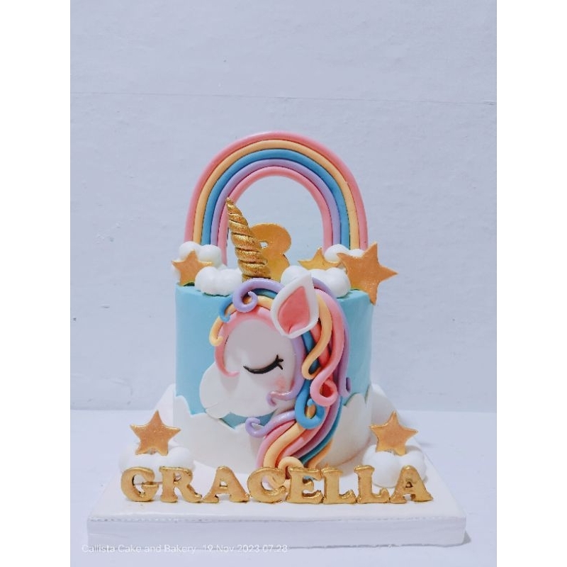 

CAKE Ultah UNICORN Rainbow Uk 18cm / Cake Ulang Tahun Anak-anak Cantik