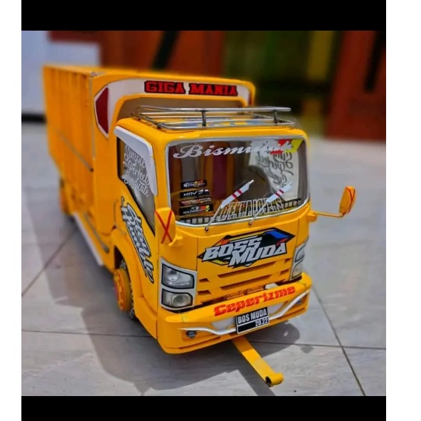 Grosiran Murah Miniatur Truk  Oleng  Kayu  Miniatur  Truk  Oleng   Miniatur  truk  Oleng   Kayu  Asl