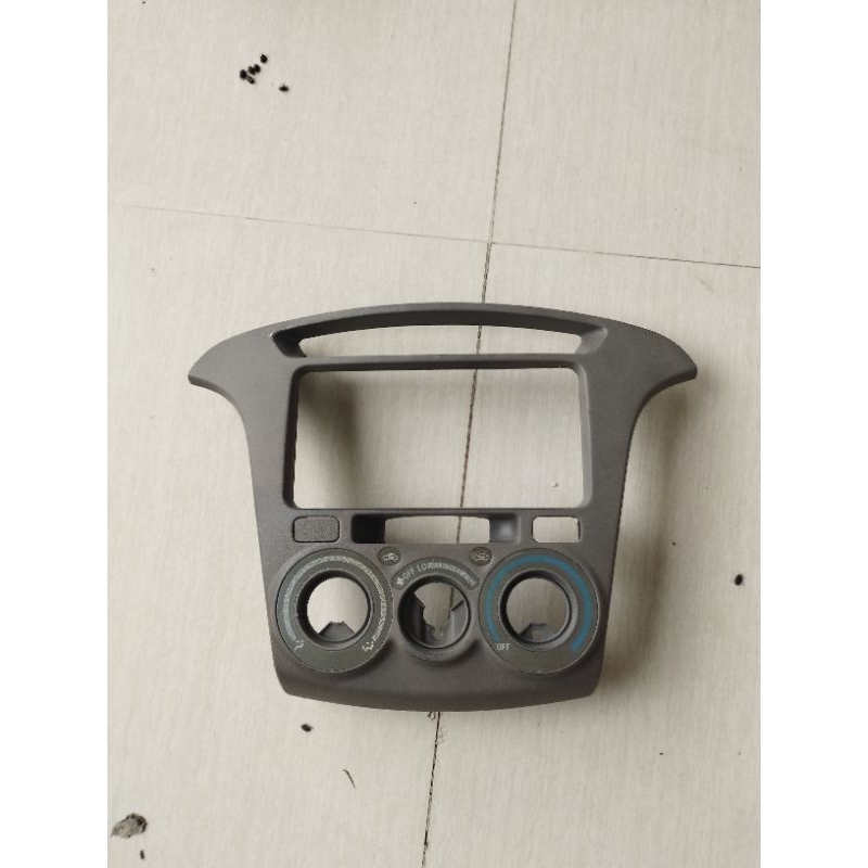 Frame Head Unit Toyota Kijang Innova Lama