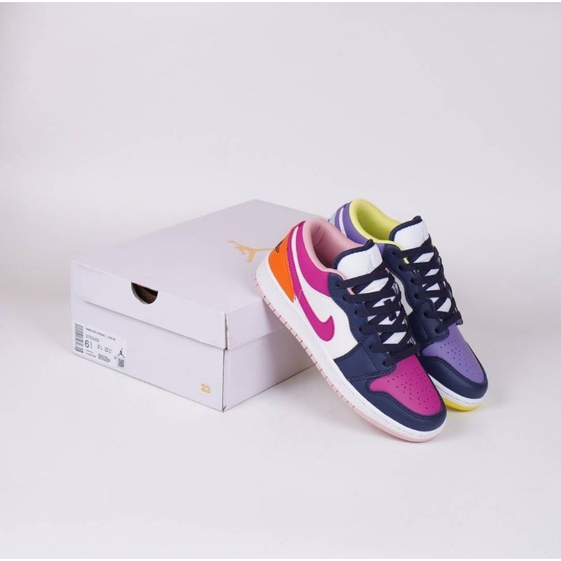 Sepatu Nike Air Jordan 1 Low Mismetched Purple Magenta
