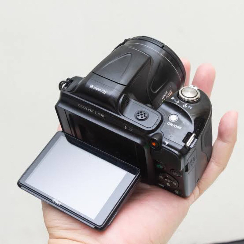 Kamera Nikon l830 layar lipat murah nego