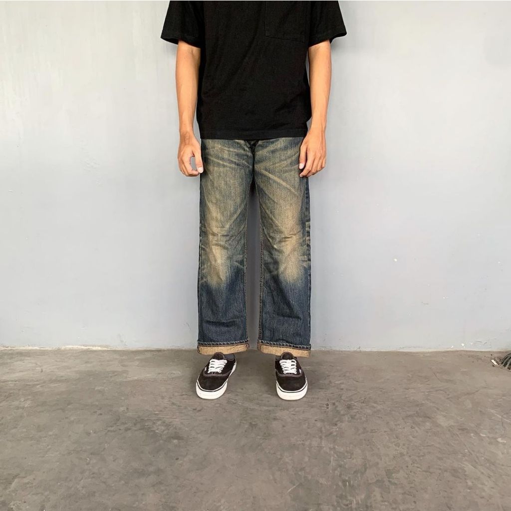 Edwin 434XVS Fading Regular