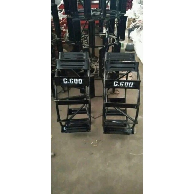 Roda Traktor G600 1Set