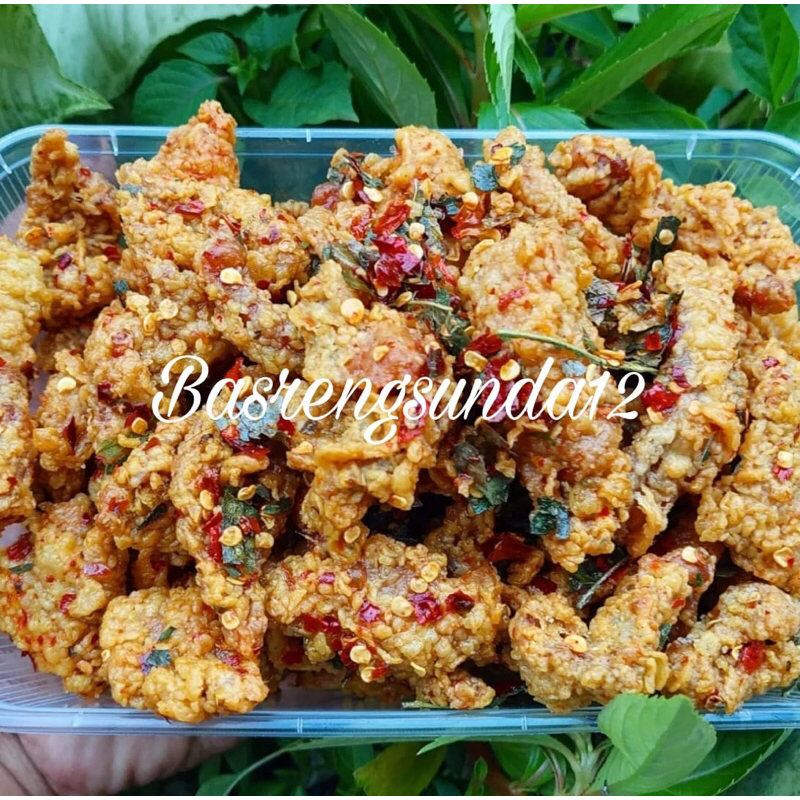 

Kripik kulit ayam krispy pedas daun jeruk 1kg
