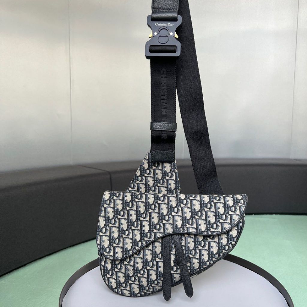 DIOR SADDLE CD OBLIQUE BLACK MEN AUNTENTIC