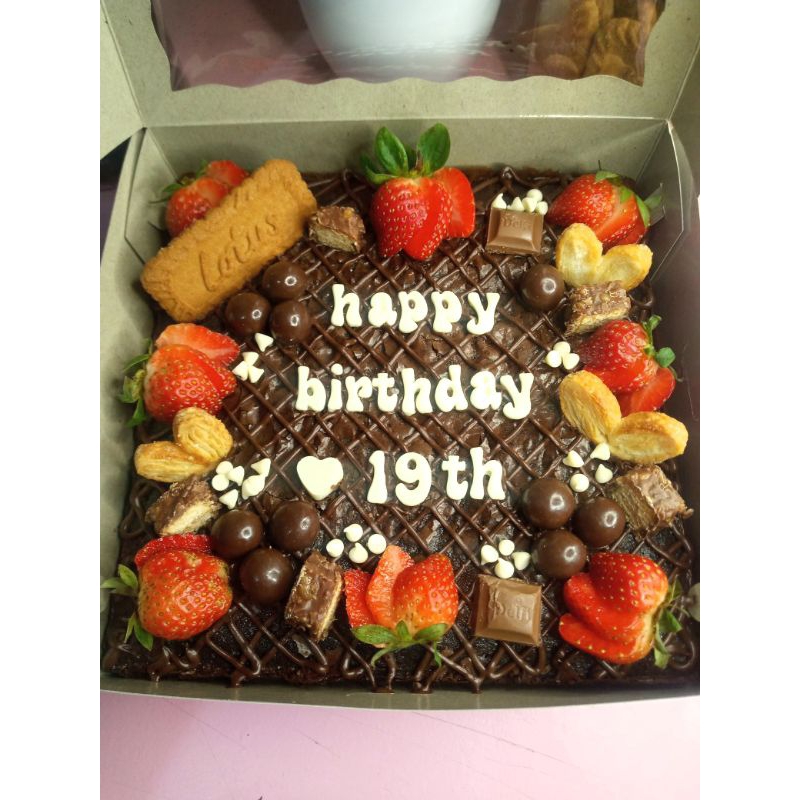 

Ssl09 HAMPERS BROWNIES CUSTOM SIZE 20X20