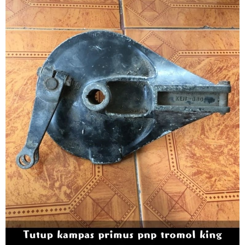 Panel Tutup Kampas Rem Belakang Tlapukan HondaMP Megapro Primus PNP Tromol Belakang RX King Original