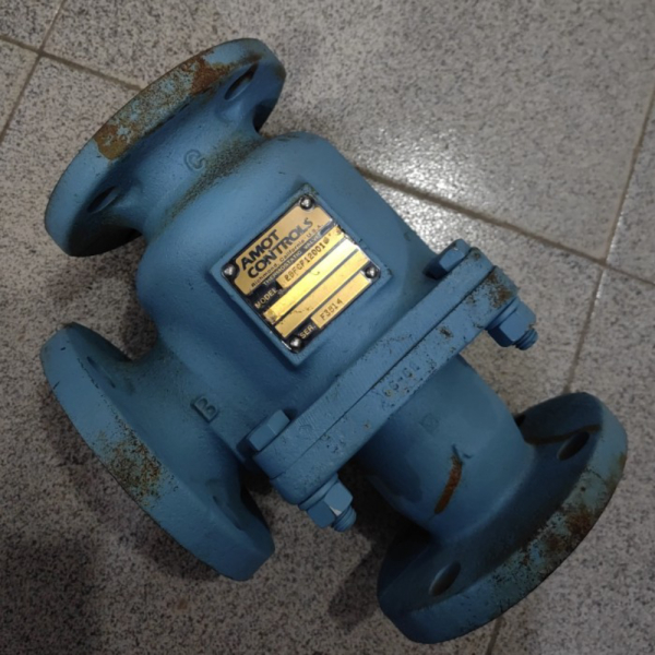 

Jual Amot Controls 2 PN10 CS 3-Way Thermostatic Control Valve 2BFCF12001 Limited